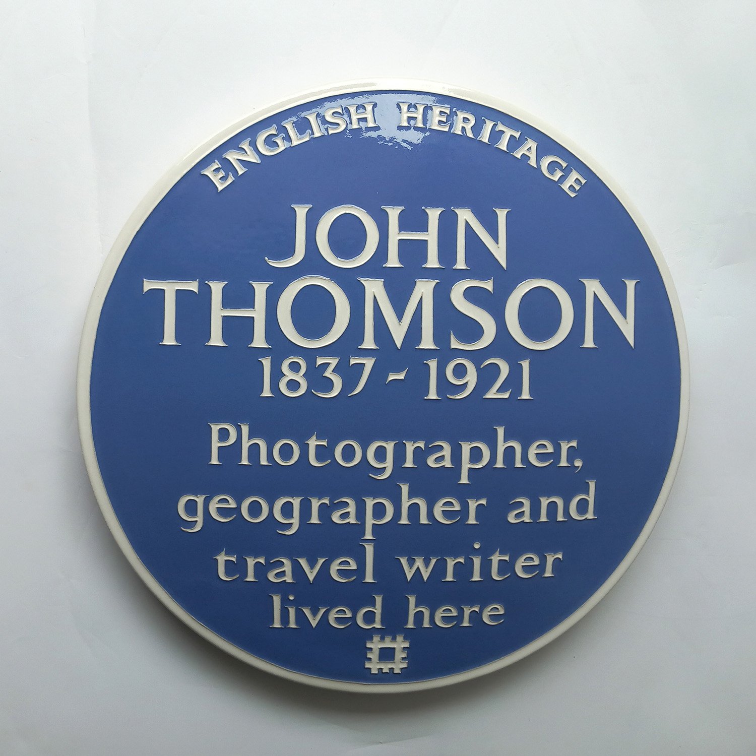 news_blueplaque_johnthomson_1500x1500.jpg