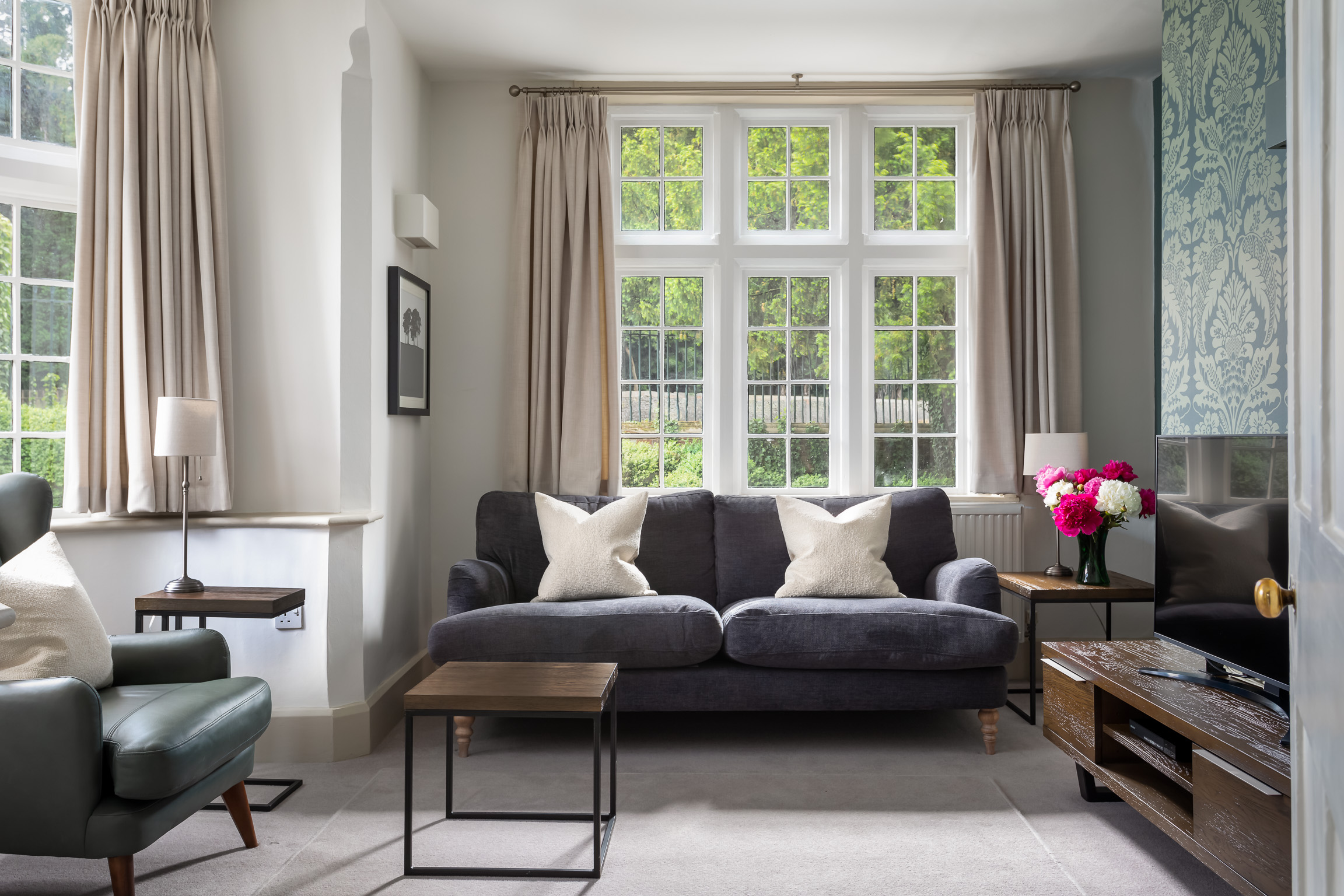 Lounge, ground floor