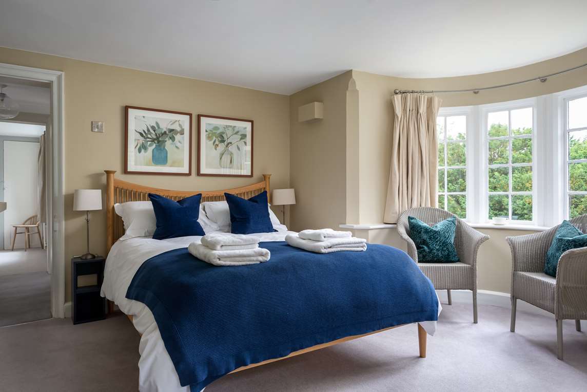 Master bedroom, first floor Master bedroom, first floor