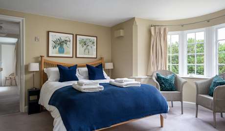 Master bedroom, first floor Master bedroom, first floor