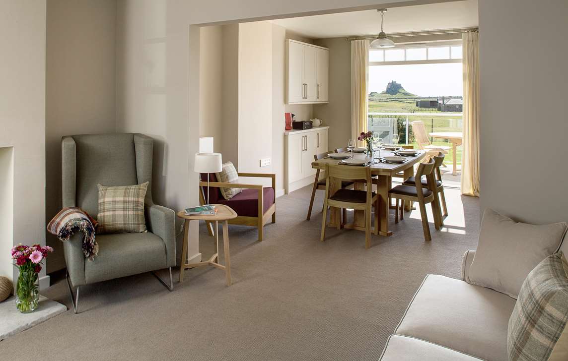 Living area open plan to dining room, ground floor Living area open plan to dining room, ground floor