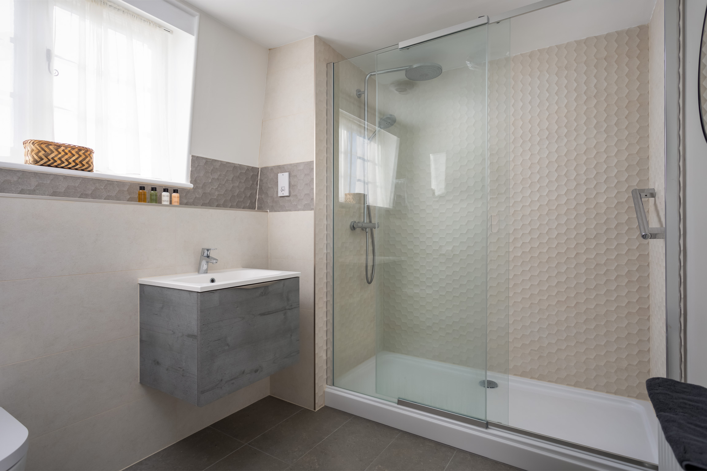 Shower room, second floor