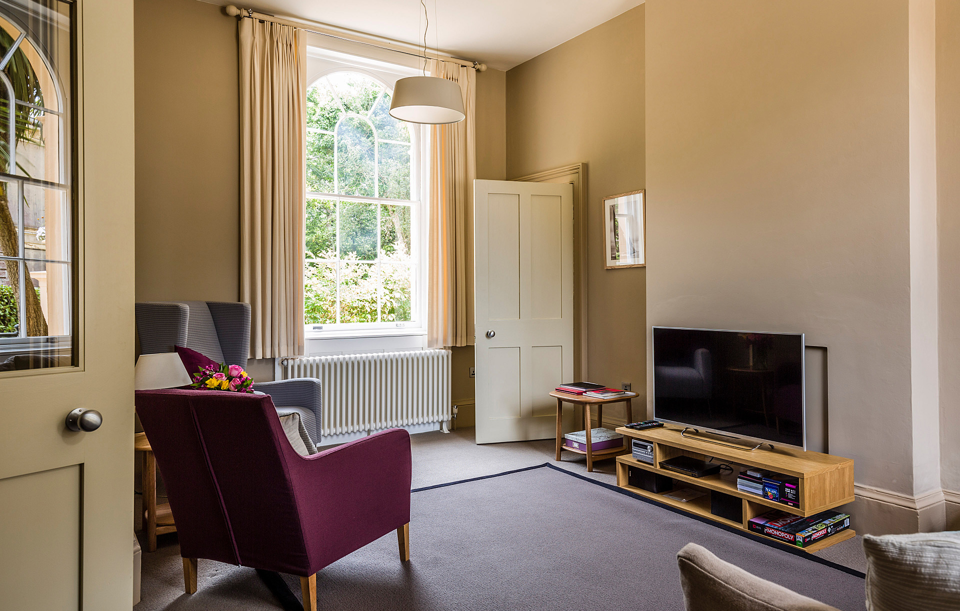 Lounge, ground floor