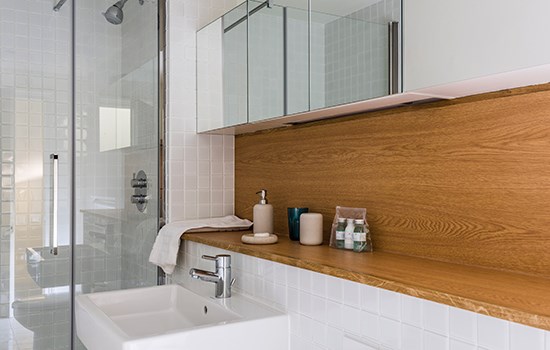 Shower room, first floor