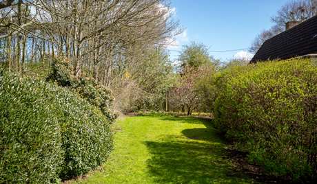 Private garden to Peacock Cottage Private garden to Peacock Cottage