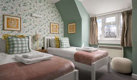 Twin bedroom, first floor  Twin bedroom, first floor