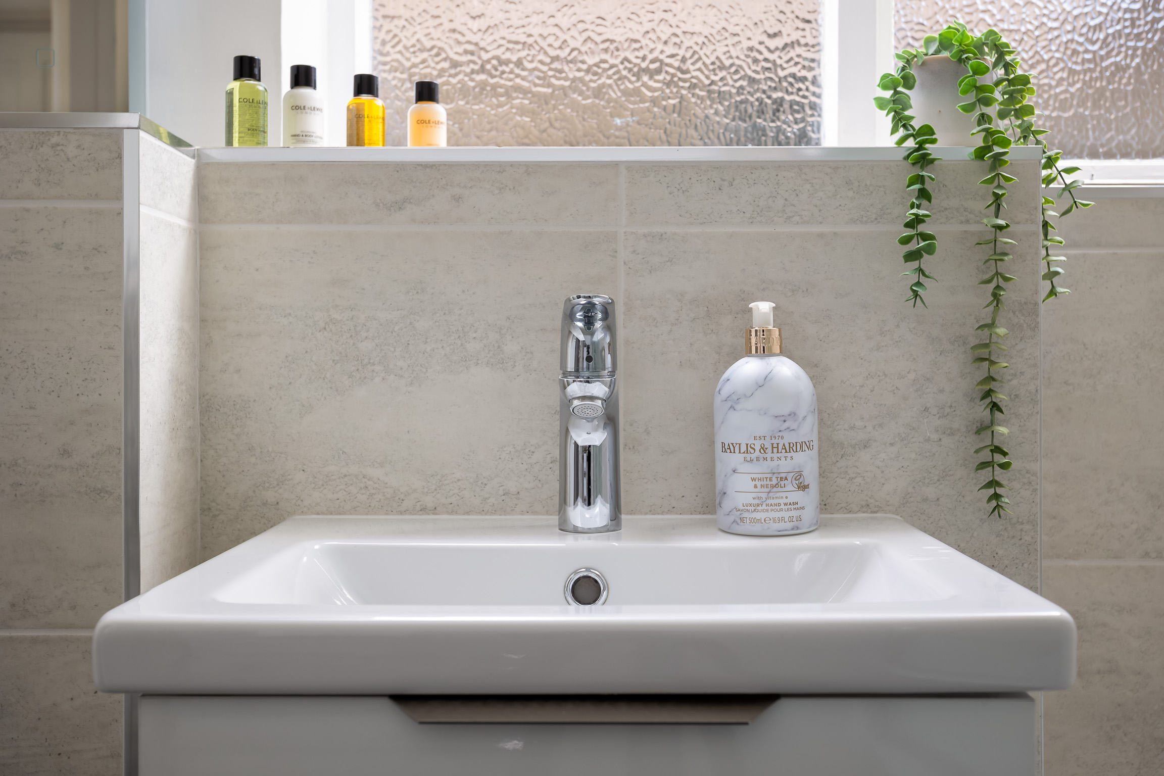 Bathroom, ground floor