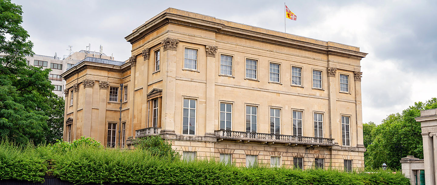 The rear exterior of Apsley House