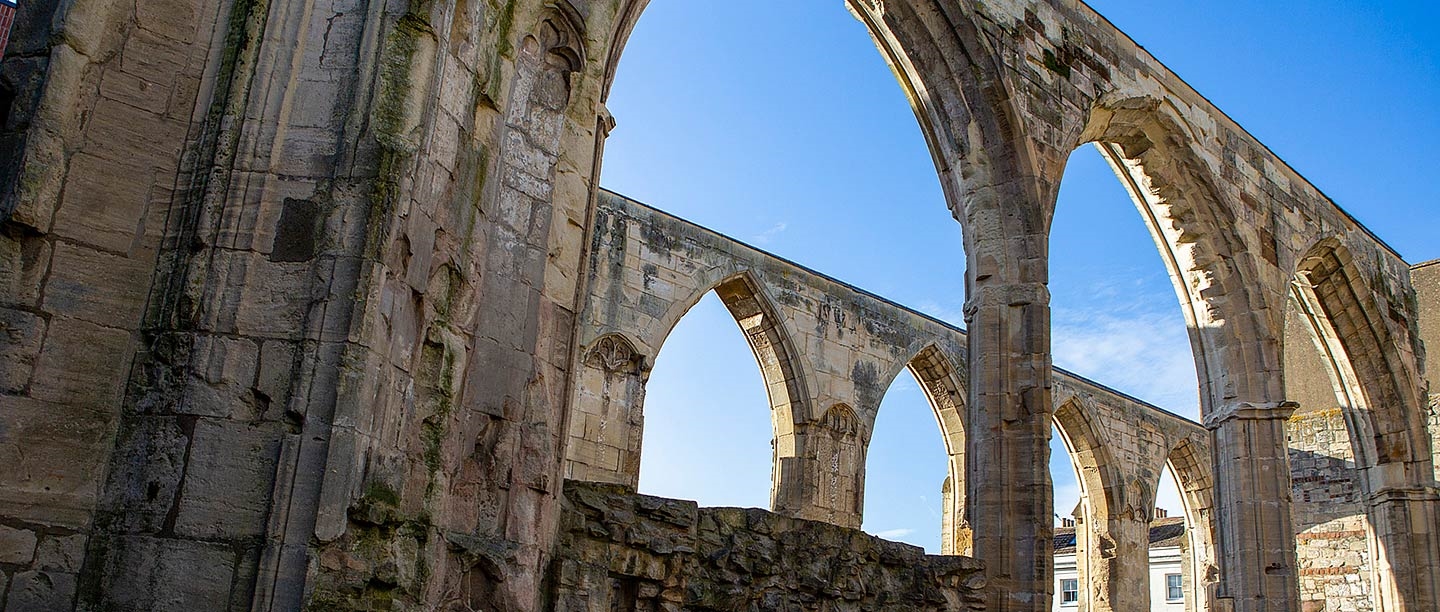 Window arches at Greyfriars church, Gloucester