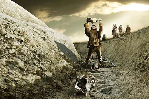 Animal bones being placed in the bottom of Stonehenge’s newly dug ditch, about 3000 BC Animal bones being placed in the bottom of Stonehenge’s newly dug ditch, about 3000 BC
