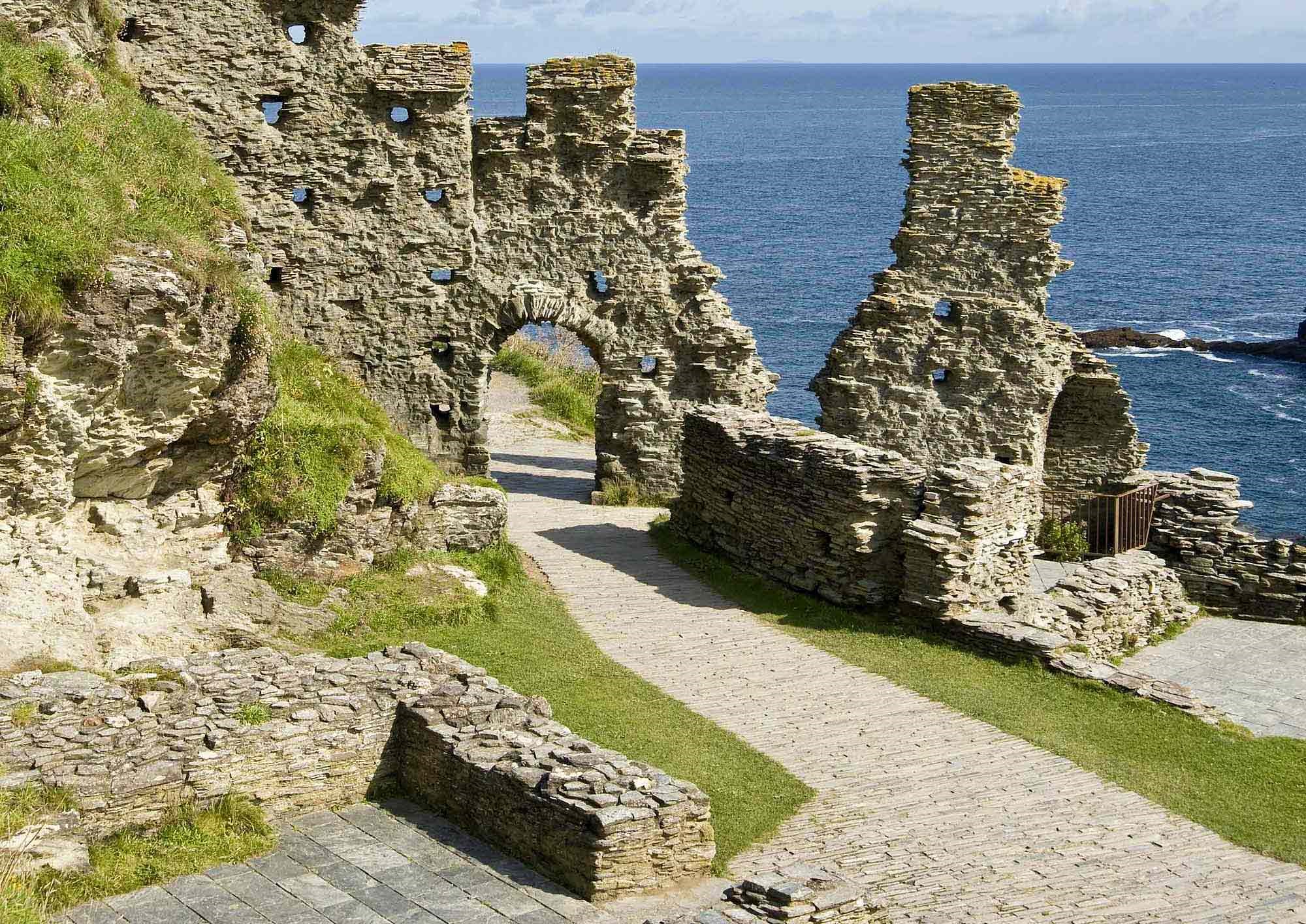 The island courtyard, Tintagel Castle 