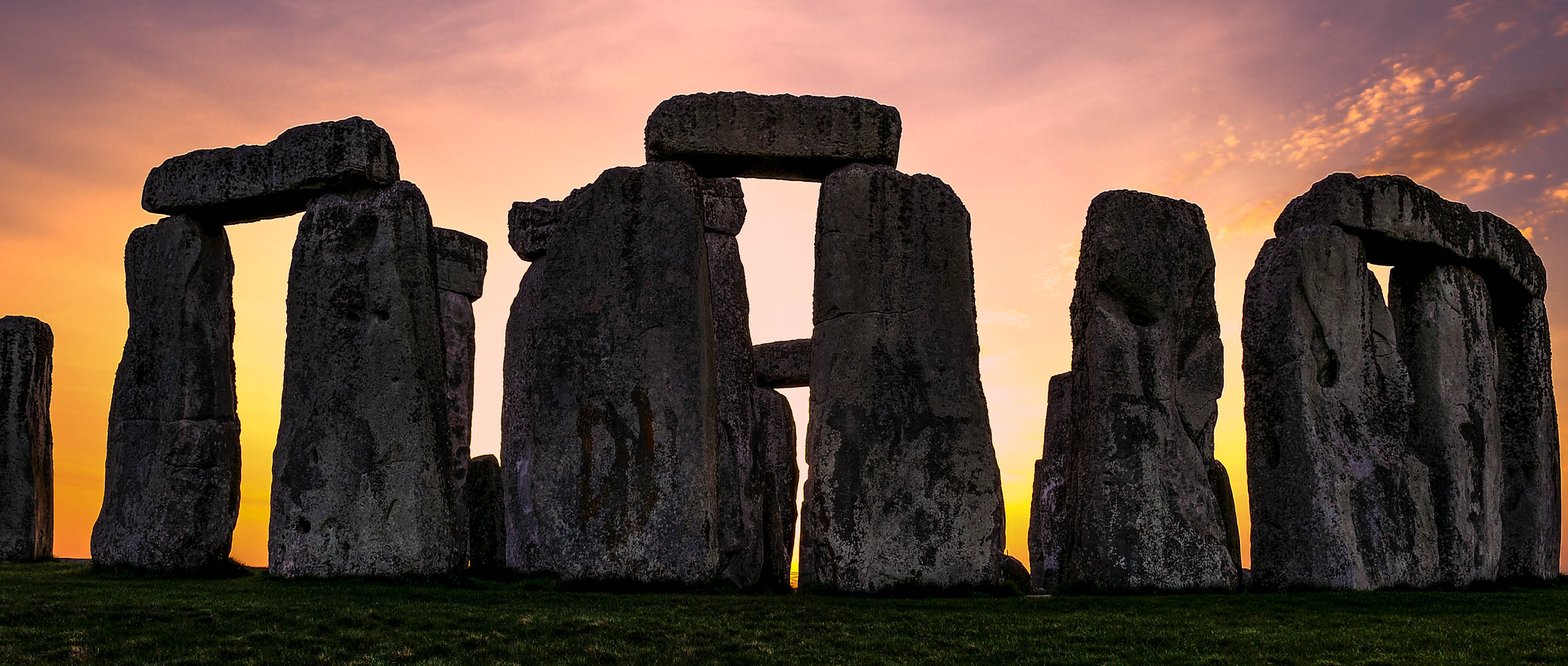 Stonhenge Protest 3.jpg